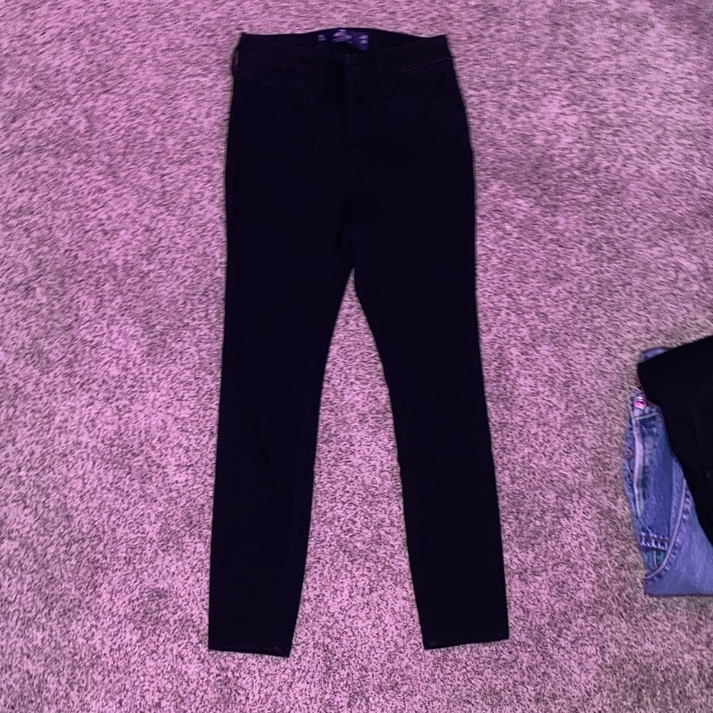 Black skinny jeans